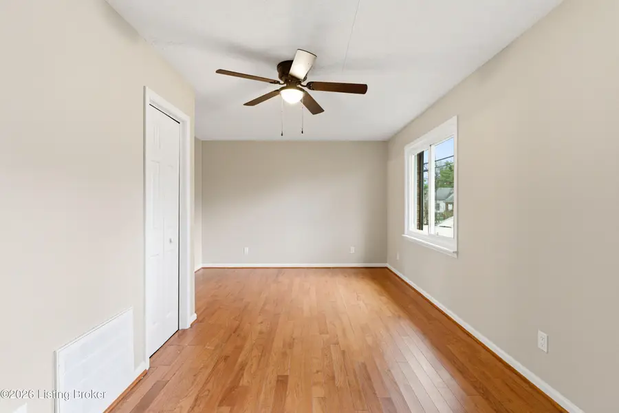 929 Henry Clay St, Shelbyville, KY 40065 - #3