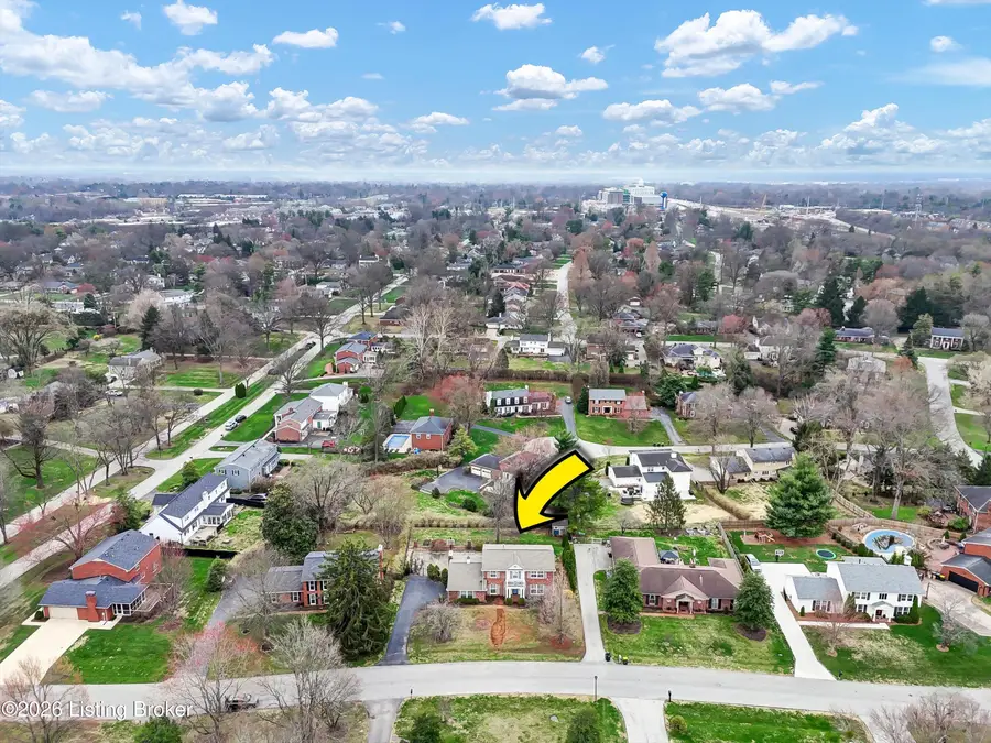 6108 Rodes Dr, Northfield, KY 40222 - #3