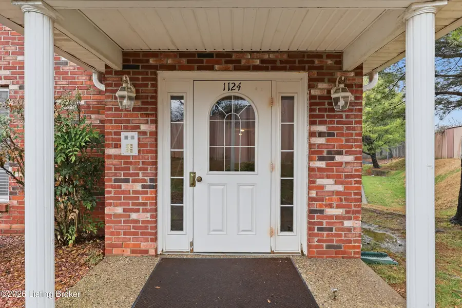 1124 Powerhouse Ln #105, Lyndon, KY 40242 - #2