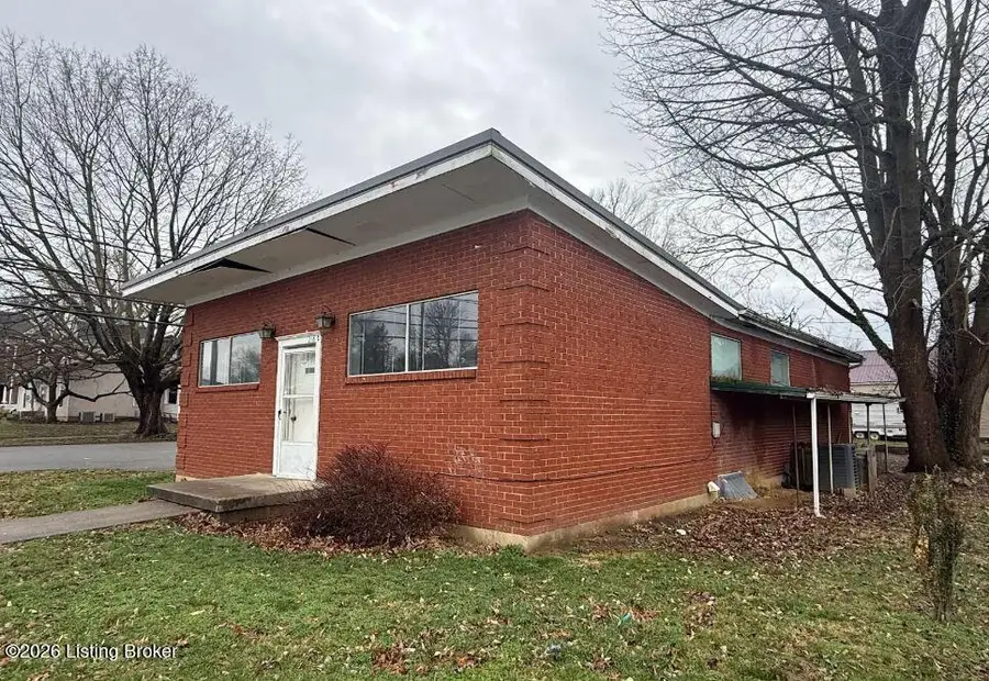 216 5th St, Carrollton, KY 41008 - #3