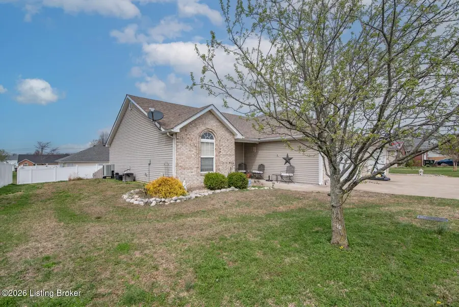117 Mcintosh Dr, Elizabethtown, KY 42701 - #2