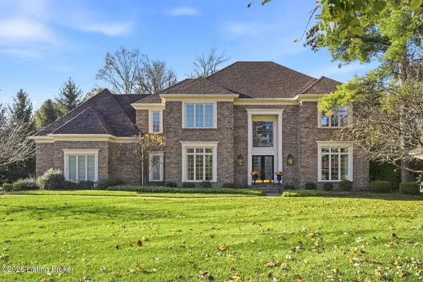 1402 Somerhill Way, Anchorage, KY 40223