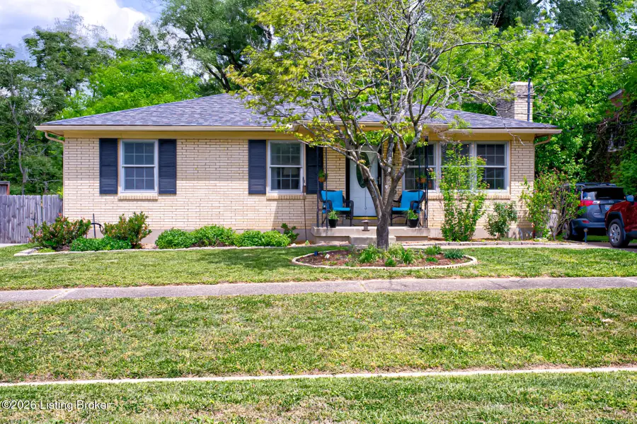 5609 Clearridge Pl, Louisville, KY 40229 - #2
