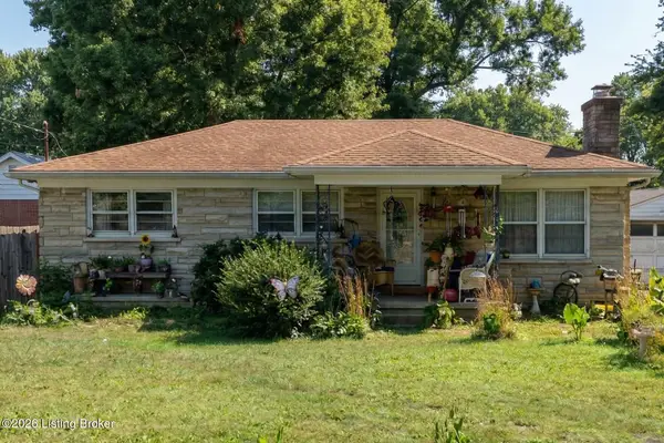 3911 Lovin Ct, Louisville, KY 40216