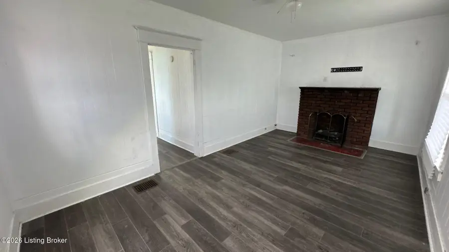 865 S 26th St, Louisville, KY 40211 - #3