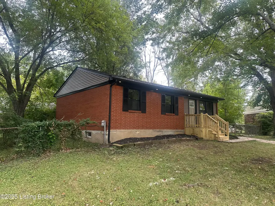 2407 Kings Cross Ct, Louisville, KY 40272 - #2