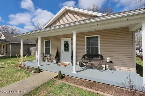 1042 Avondale Ct, Jeffersonville, IN 47130