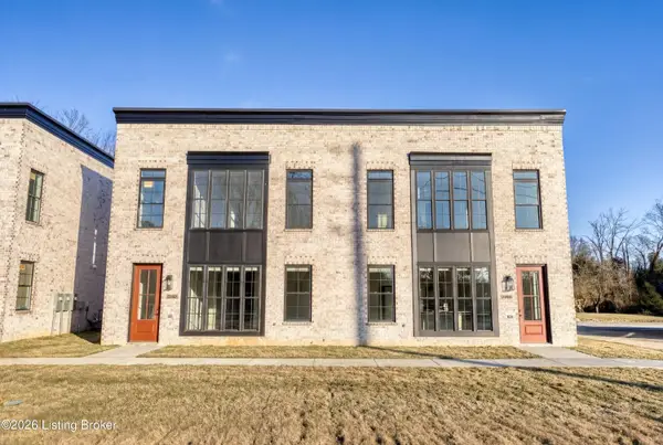 2902 Megan Thompson Way, Louisville, KY 40211