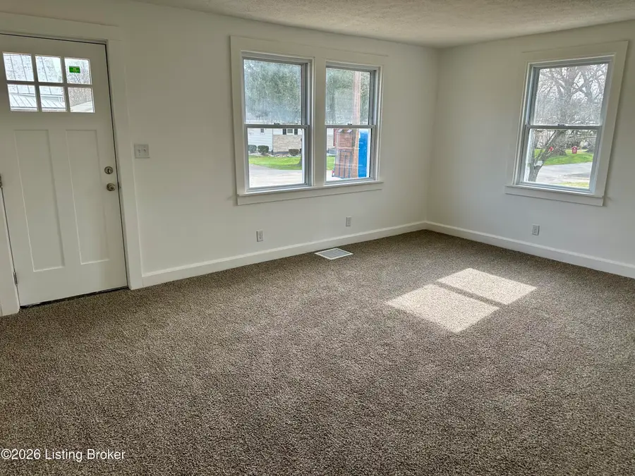 314 Grobmyer Ave, Carrollton, KY 41008 - #3