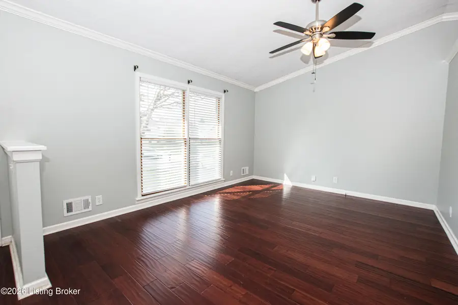 3204 Summerfield Dr, Louisville, KY 40220 - #3