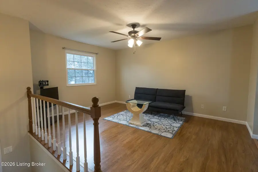 4601 Logby Pl, Louisville, KY 40272 - #3