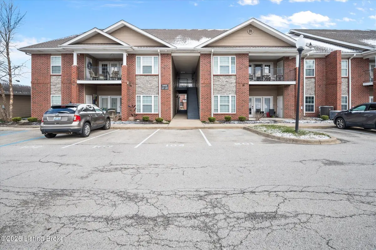 9402 Clubview Dr, Louisville, KY 40291 - #1