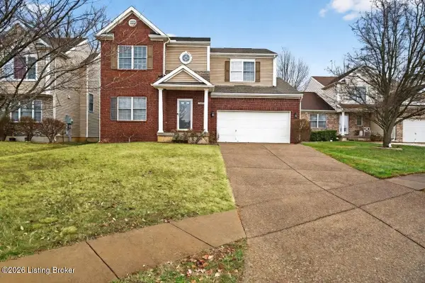 5601 Red Crested Way, Louisville, KY 40218