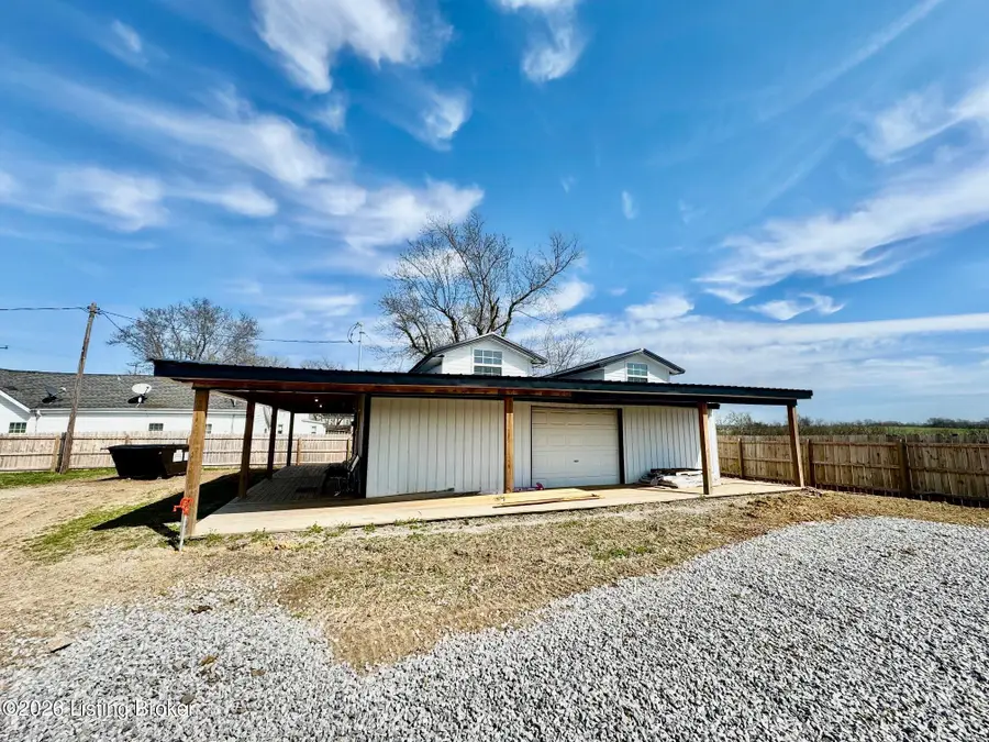 10691 Main St, Mackville, KY 40040 - #3
