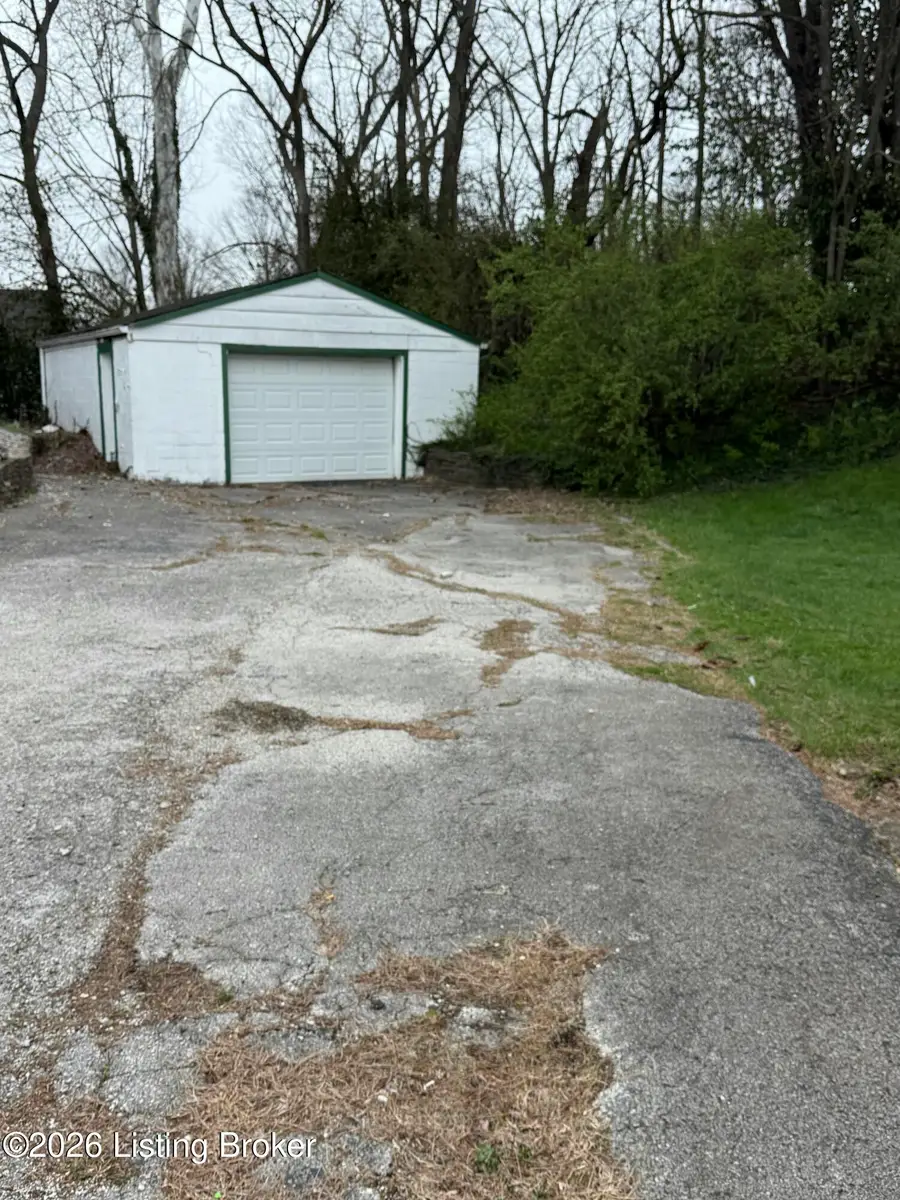 113 Allnutt Dr, Frankfort, KY 40601 - #3