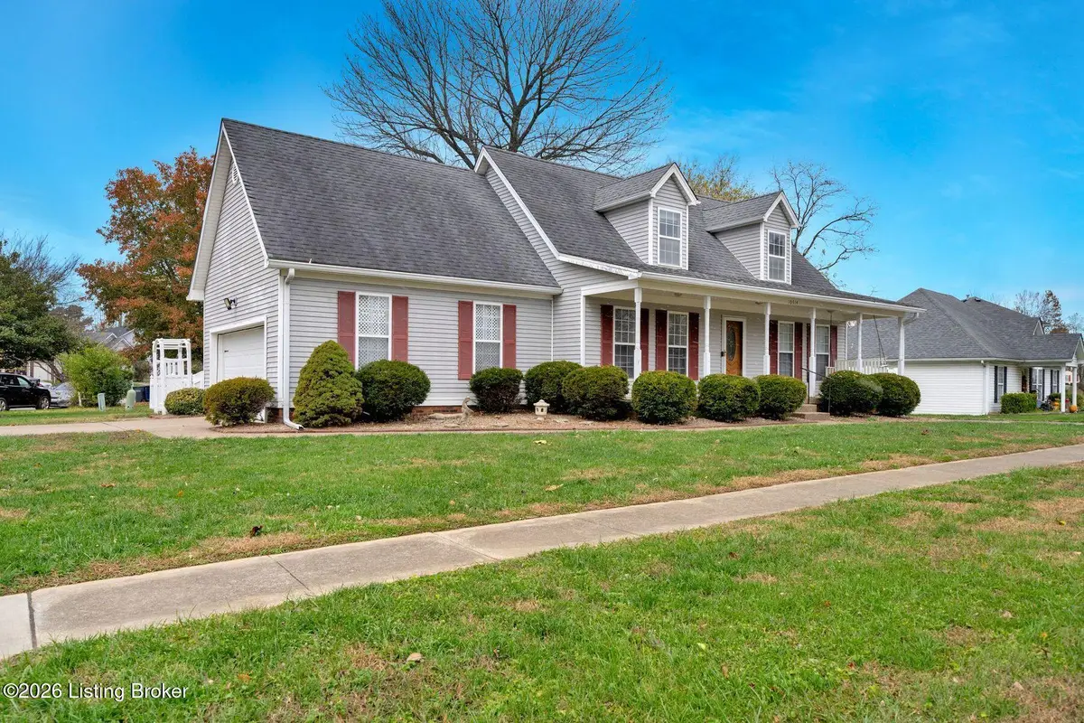 10514 Grecian Rd, Louisville, KY 40272 - #1