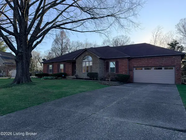 4202 Rivanna Dr, Jeffersontown, KY 40299