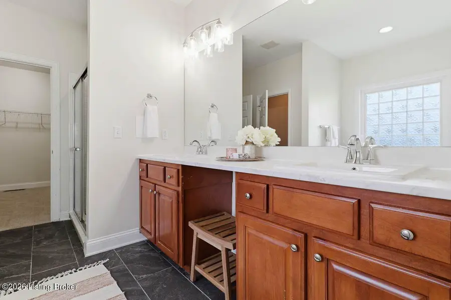 309 Twin Pines Ln, Frankfort, KY 40601 - #3