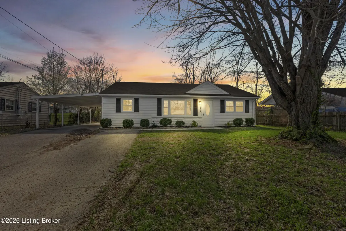 7408 Wimstock Ave, Louisville, KY 40272 - #1