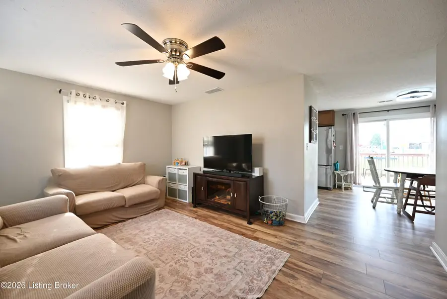 6702 Fenway Rd, Louisville, KY 40258 - #3