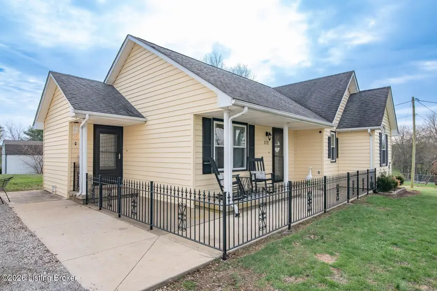 112 Abby Ct, Vine Grove, KY 40175 - #2