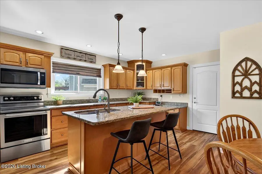 6113 Sweetbay Dr, Crestwood, KY 40014 - #3