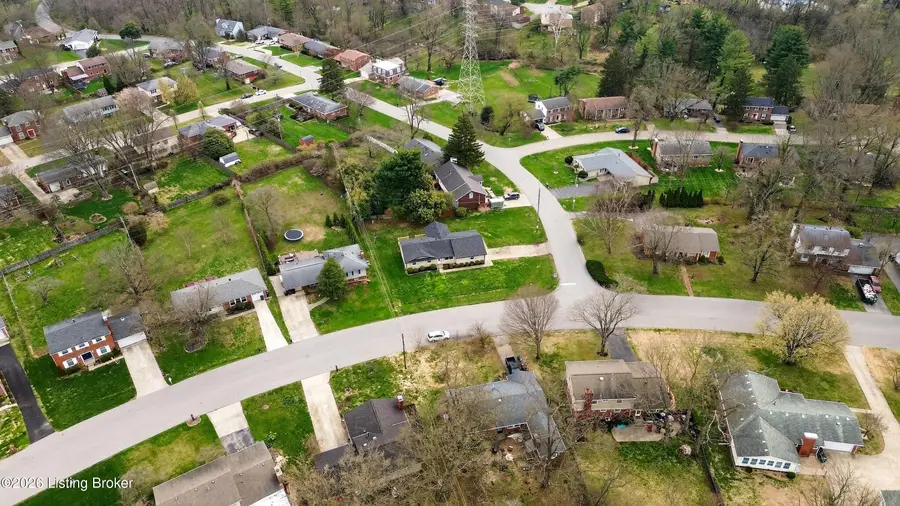 701 Dorsey Way, Louisville, KY 40223 - #3