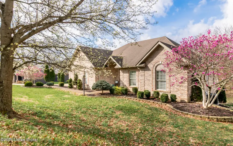 129 Running Creek Cir, Shepherdsville, KY 40165 - #3