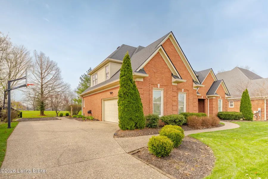 10626 Worthington Ln, Prospect, KY 40059 - #2