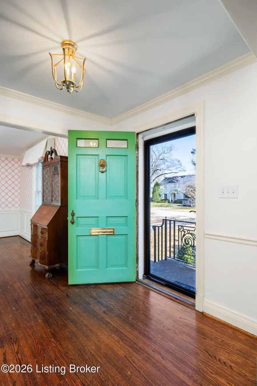 202 Gibson Rd, Louisville, KY 40207 - #3