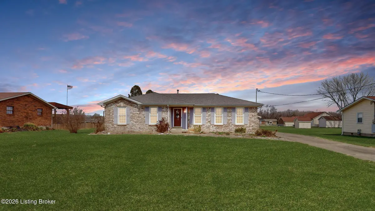 3613 Burkland Blvd, Shepherdsville, KY 40165 - #1