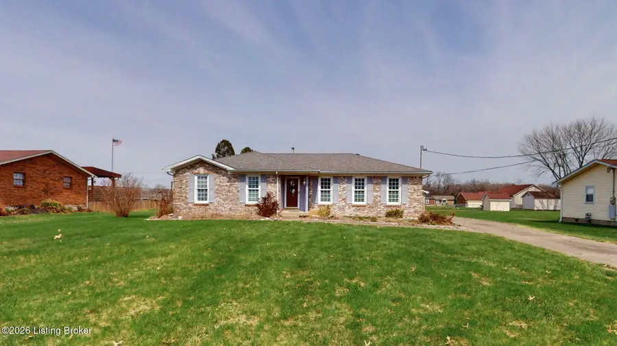 3613 Burkland Blvd, Shepherdsville, KY 40165 - #2