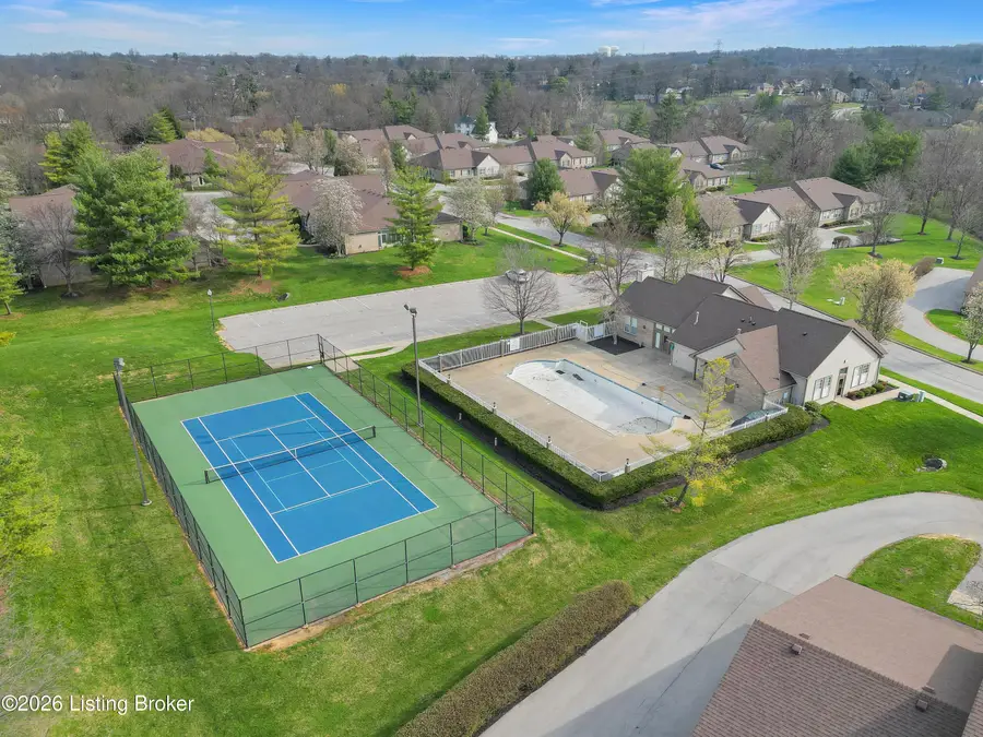 1209 Taxus Top Ln #102, Louisville, KY 40243 - #2