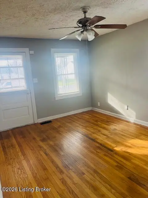 717 Gheens Ave, Louisville, KY 40214 - #3