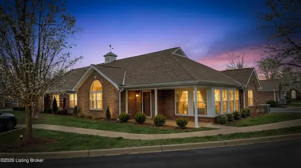 10545 Eagle Pines Ln, Louisville, KY 40223