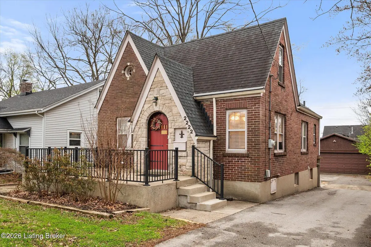 2222 Hawthorne Ave, Louisville, KY 40205 - #1
