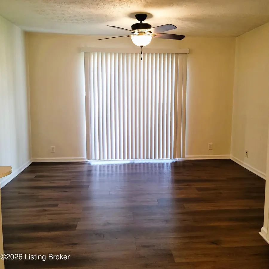 7068 Wildwood Cir # 150, Louisville, KY 40291 - #3