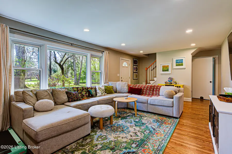 611 Rudy Ln, Louisville, KY 40207 - #2