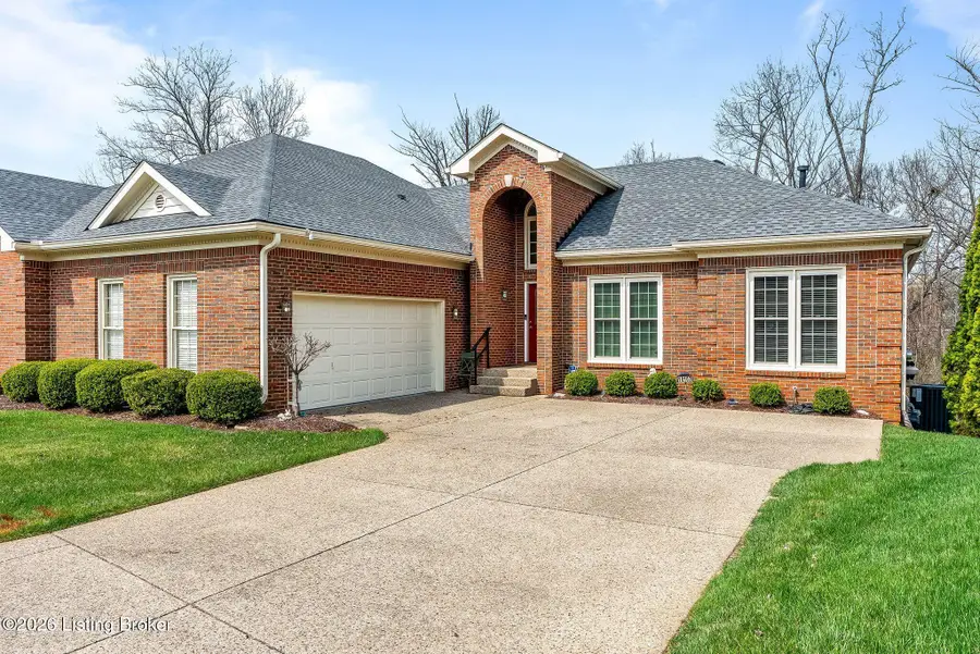 10103 Cave Creek Rd, Louisville, KY 40223 - #2