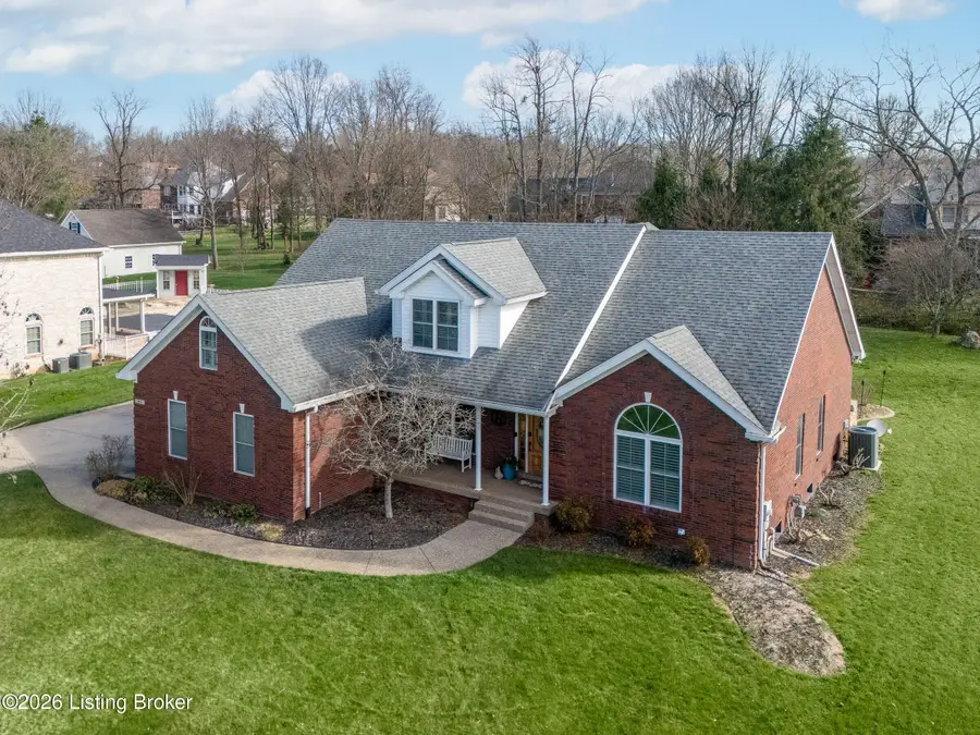 7221 E Orchard Grass Blvd, Crestwood, KY 40014 - #2