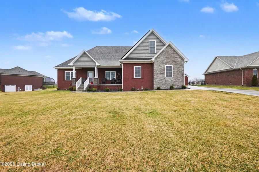 240 Brennan Ct, Shepherdsville, KY 40165 - #2