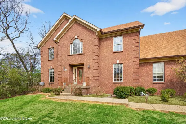 9703 Fairmount Rd, Louisville, KY 40291