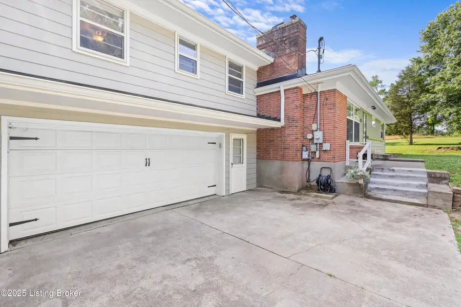 5901 S Watterson Trail, Louisville, KY 40291 - #3