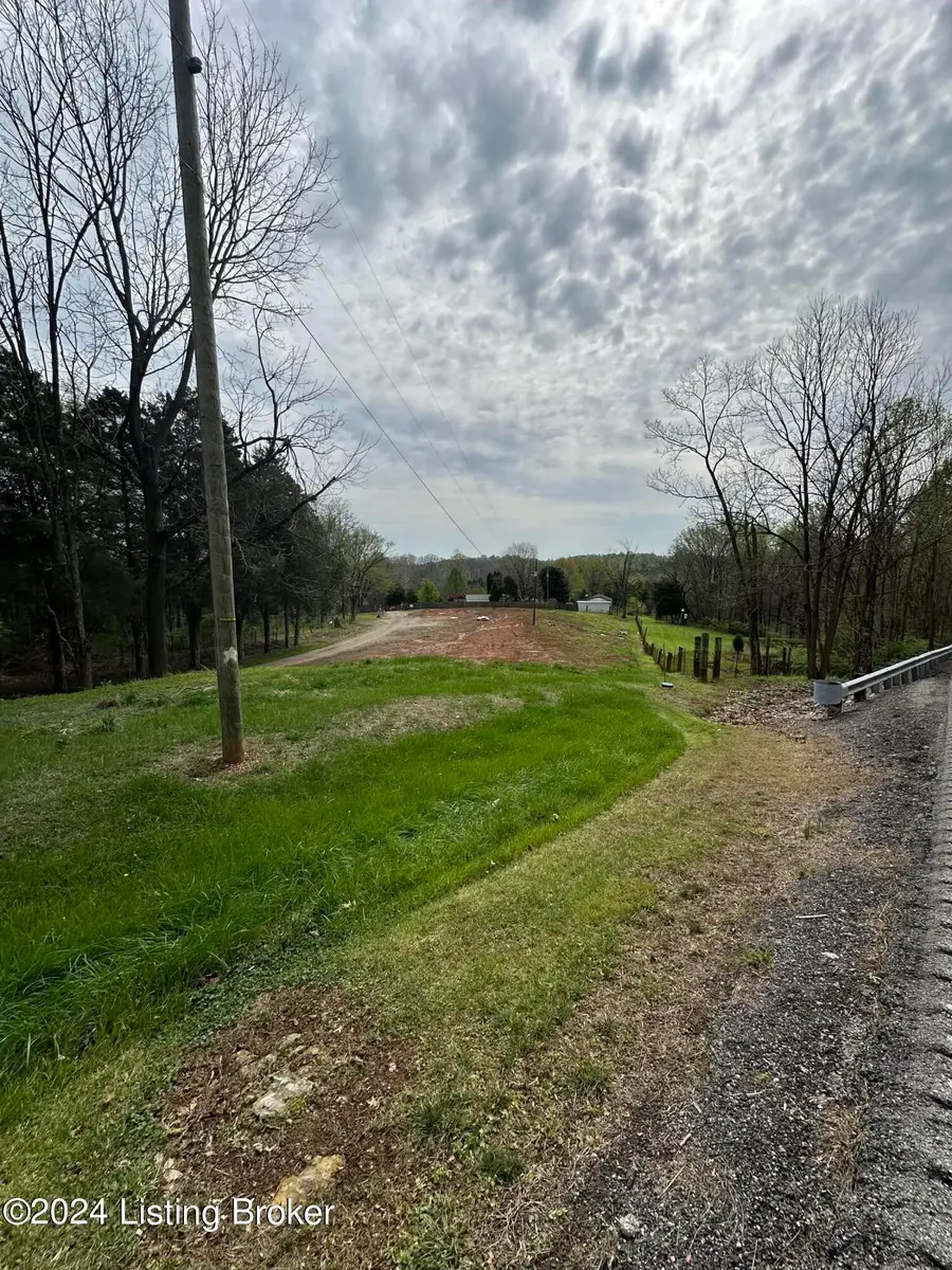 5001 Ky-393, La Grange, KY 40031 - #3