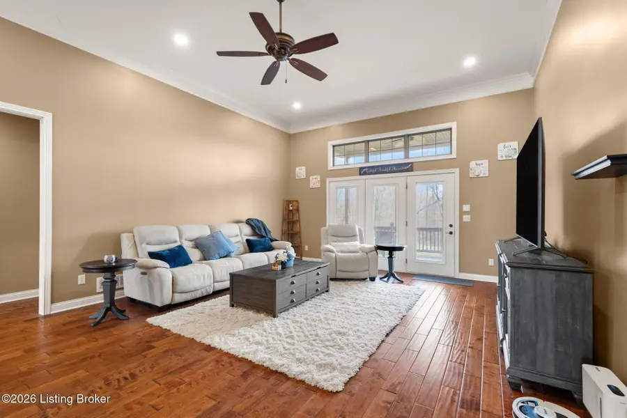 2024 Vincennes Pl, Floyds Knobs, IN 47119 - #3