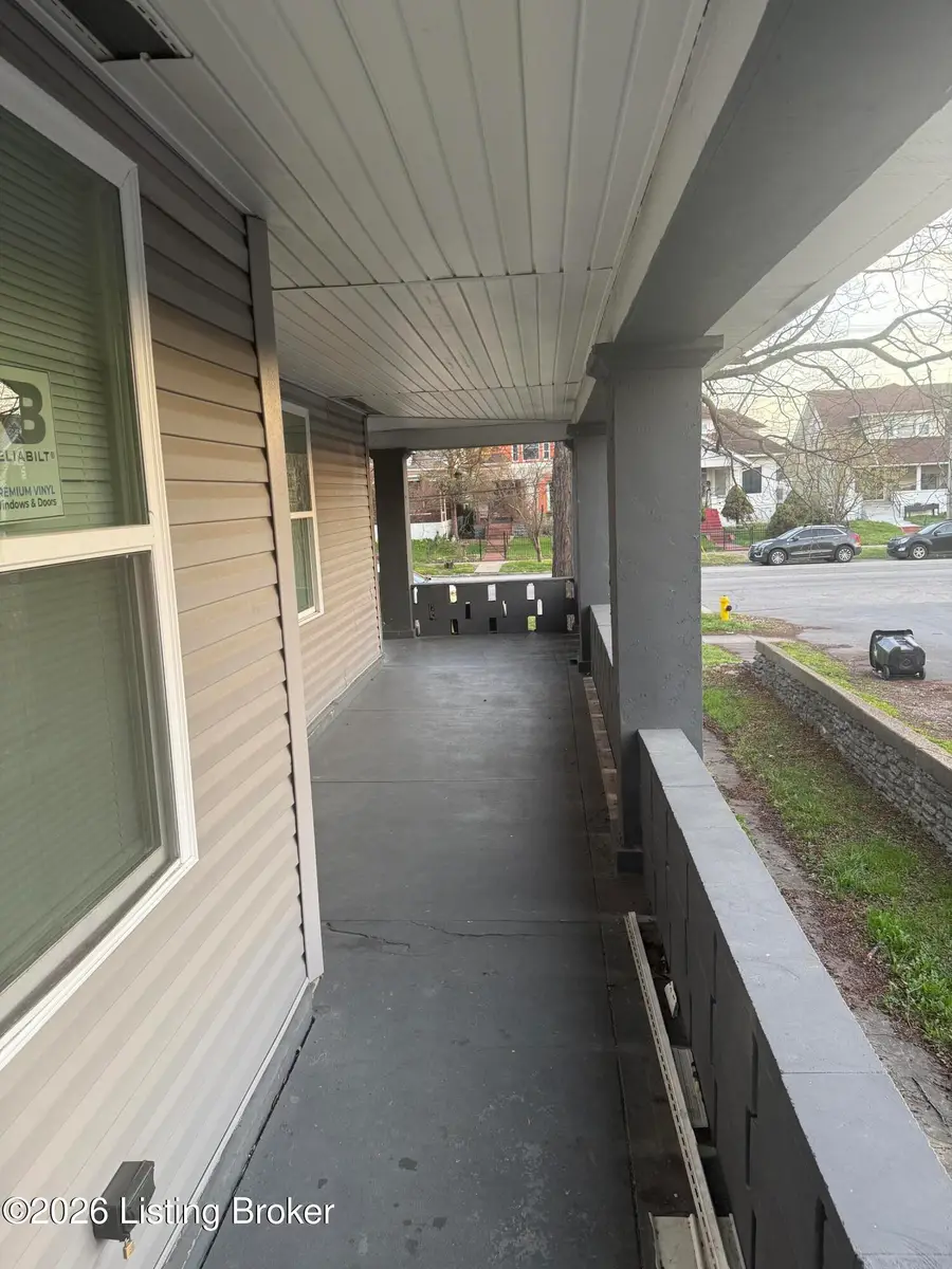 3711 W Broadway, Louisville, KY 40211 - #2