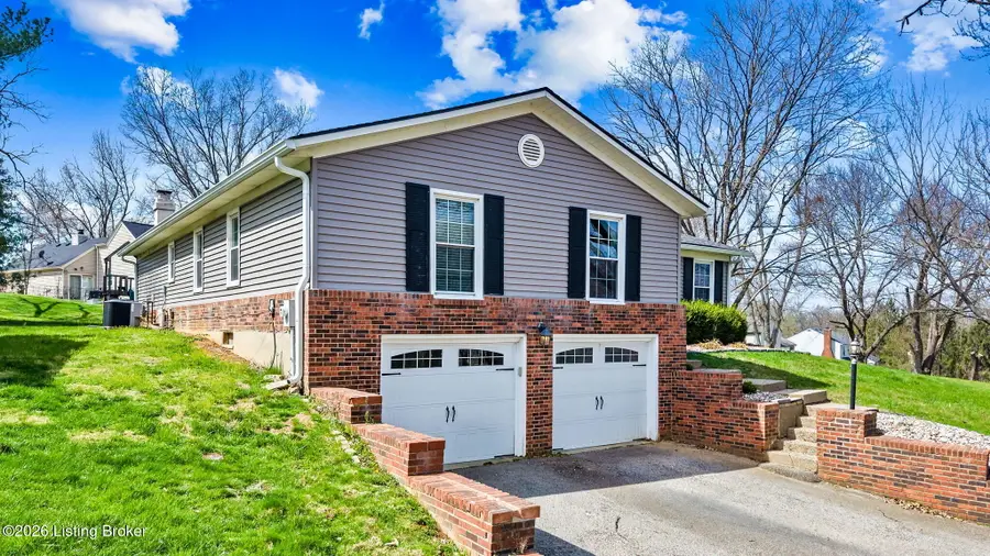 1206 Burnt Hill Rd, Goshen, KY 40026 - #2