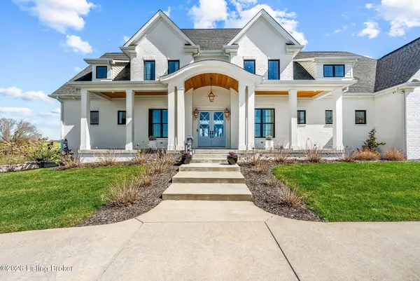 10041 Harrods Creek Dr, Prospect, KY 40059