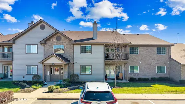 1303 Swan Pointe Blvd #202, Louisville, KY 40243