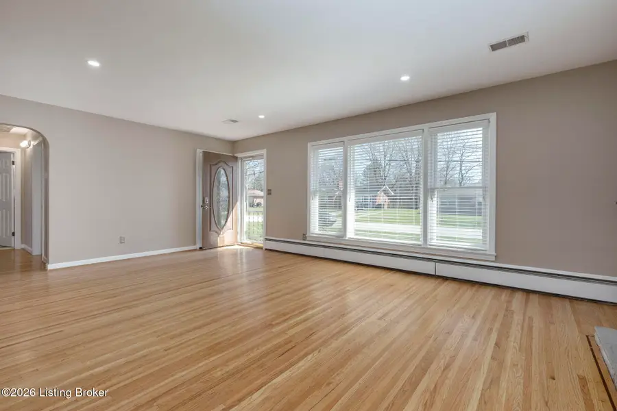 3108 Hewitt Ave, Louisville, KY 40220 - #3